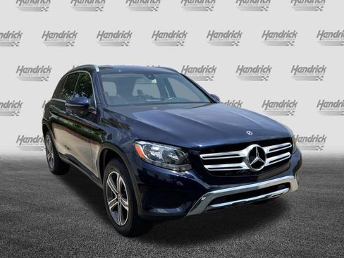 Used 2019 Mercedes-Benz GLC 300 image 2
