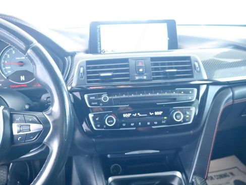 Used 2016 BMW M3 RWD image 23