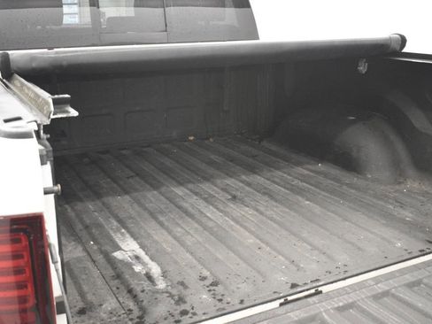 Used 2017 RAM 1500 Rebel w/ Luxury Group image 18