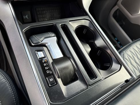 Used 2022 Ford F150 Limited image 31