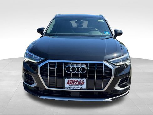Used 2020 Audi Q3 2.0T Premium Plus w/ Premium Plus Package AWD/4WD image 2