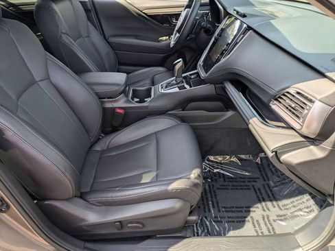 Used 2024 Subaru Outback Limited image 27