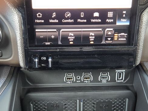 New 2026 RAM 1500 Limited AWD/4WD image 17
