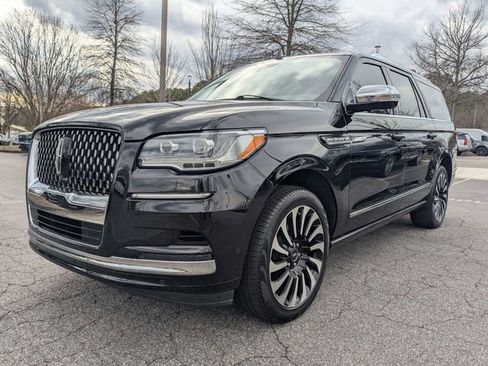 Certified 2022 Lincoln Navigator L Black Label image 9