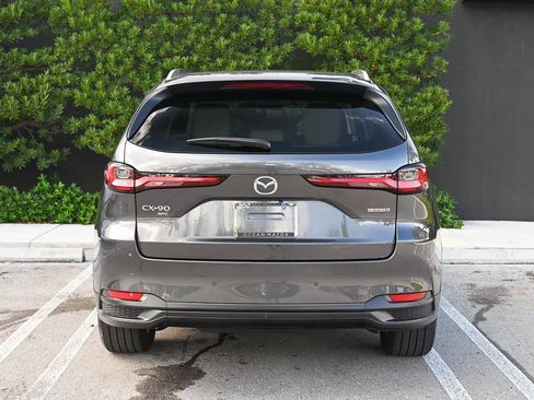 Certified 2025 MAZDA CX-90 3.3 Turbo w/ Preferred Package image 5