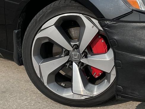 Used 2019 Honda Accord Touring image 9