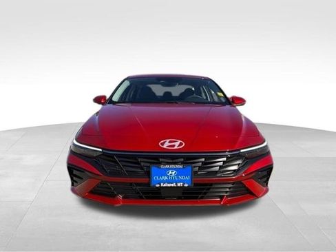 New 2025 Hyundai Elantra Limited w/ Cargo Package image 2