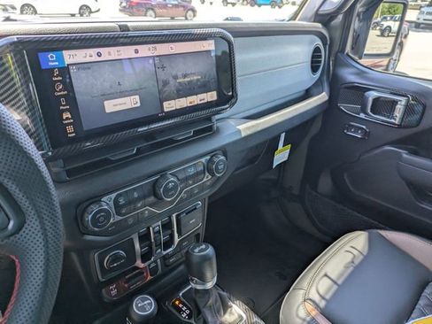 New 2026 Jeep Wrangler Unlimited Sport AWD/4WD image 18