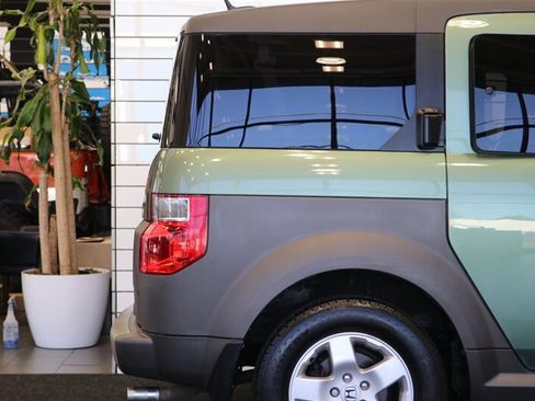 Used 2005 Honda Element EX image 45