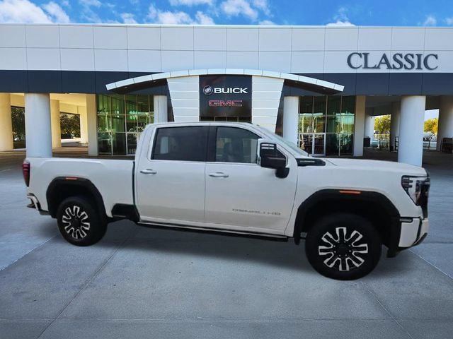 Used 2025 GMC Sierra 2500 Denali Ultimate AWD/4WD image 9
