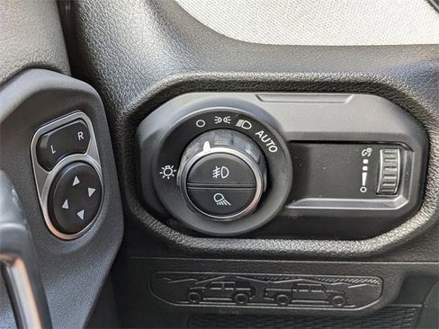 New 2025 Jeep Gladiator Sport image 24