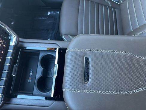 Used 2025 GMC Yukon Denali Ultimate w/ LPO, Floor Liner Package image 31