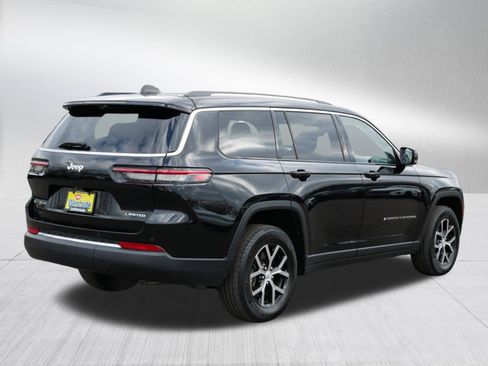 Used 2023 Jeep Grand Cherokee L Limited w/ Luxury Tech Group II AWD/4WD image 7