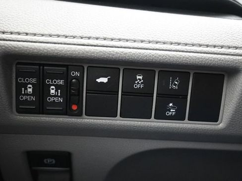 Used 2020 Honda Odyssey EX-L image 27