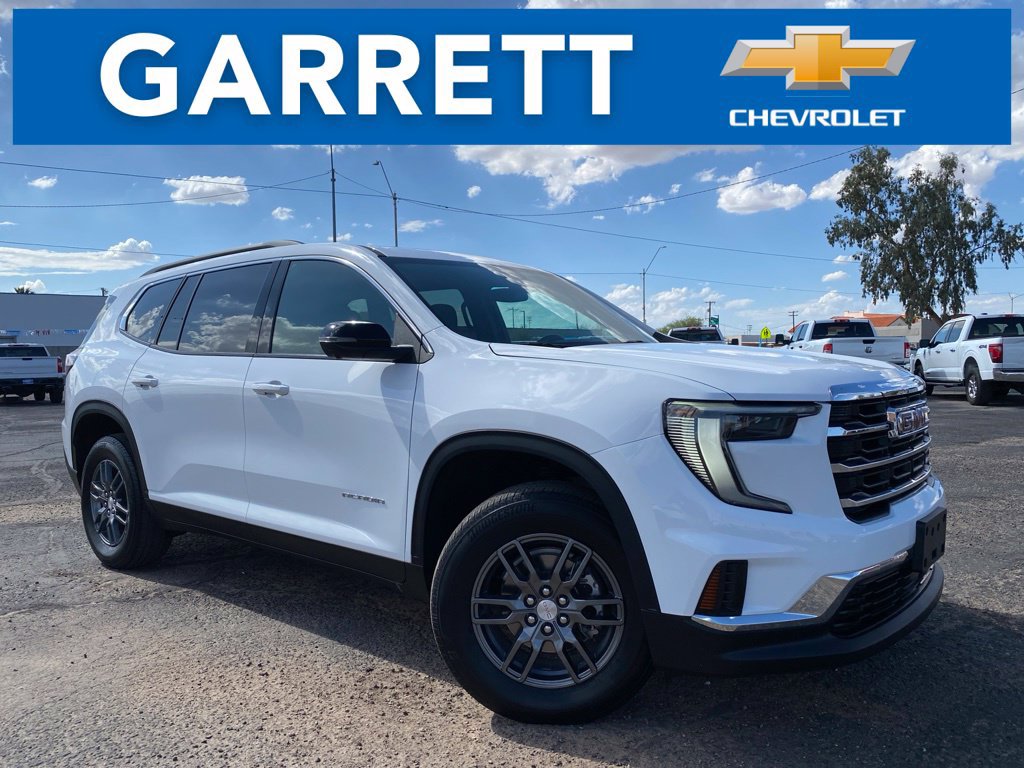 Used 2025 GMC Acadia Elevation FWD image 1