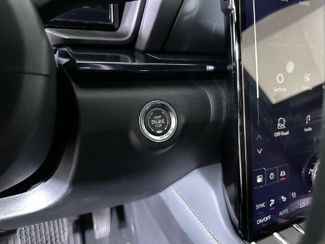 New 2027 GMC Terrain AT4 w/ Convenience Package III AWD/4WD image 18