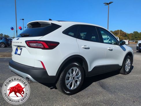 New 2026 Ford Escape Active image 4