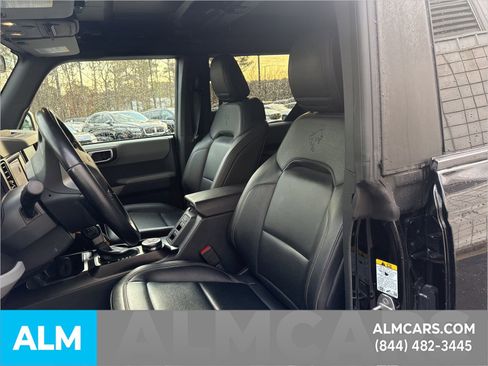 Used 2021 Ford Bronco Badlands image 10