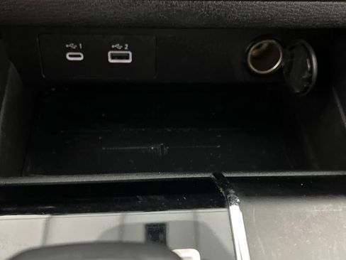 Used 2023 Mitsubishi Outlander SE image 53