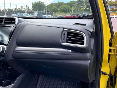 Used 2015 Honda Fit EX image 13