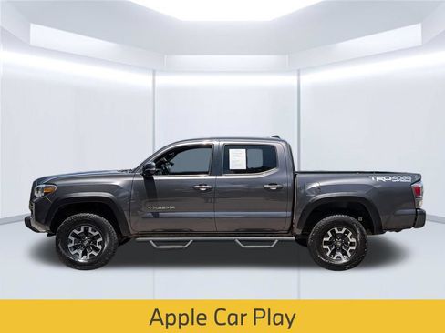 Used 2021 Toyota Tacoma TRD Off-Road w/ Technology Package AWD/4WD image 2