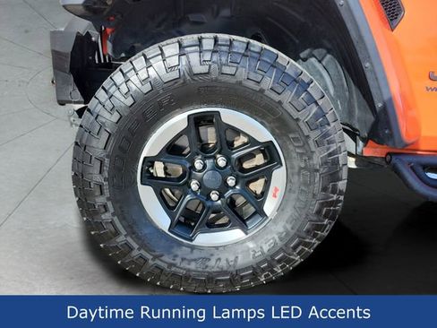 Used 2020 Jeep Wrangler Unlimited Rubicon w/ Dual Top Group image 27