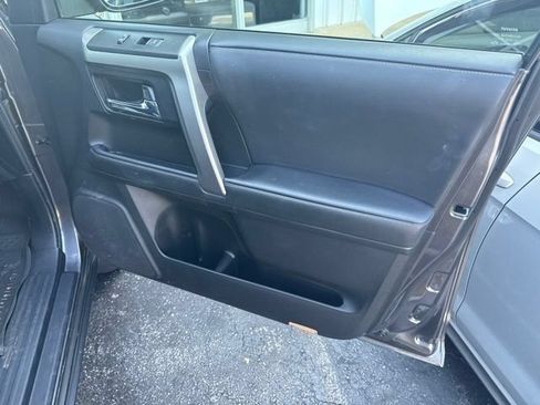 Used 2021 Toyota 4Runner SR5 Premium w/ Moonroof Package AWD/4WD image 24