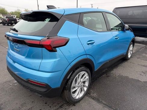 New 2027 Chevrolet Bolt LT w/ Comfort Package FWD image 8