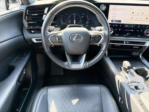Used 2023 Lexus RX 350 w/ Accessory Package (Z1) AWD/4WD image 21