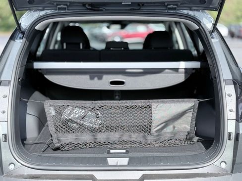 New 2026 Hyundai Tucson Blue SE image 7