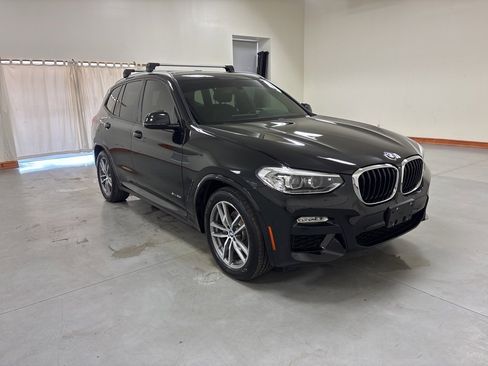 Used 2018 BMW X3 xDrive30i image 2
