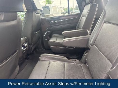 Used 2021 GMC Yukon Denali w/ Denali Premium Package AWD/4WD image 17