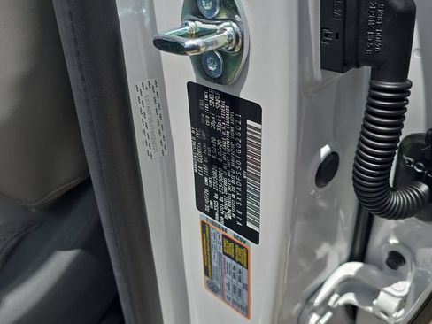New 2026 Kia EV9 Land AWD/4WD image 34