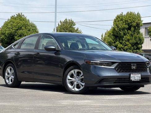 Used 2025 Honda Accord LX image 2