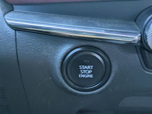 Used 2019 MAZDA MAZDA3 Premium image 36