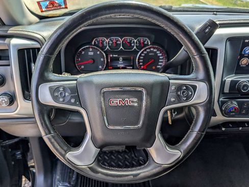 Used 2016 GMC Sierra 1500 SLT w/ SLT Preferred Package AWD/4WD image 18