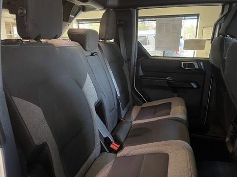Used 2025 Ford Bronco Big Bend image 13