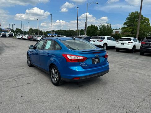 Used 2012 Ford Focus SE FWD image 5