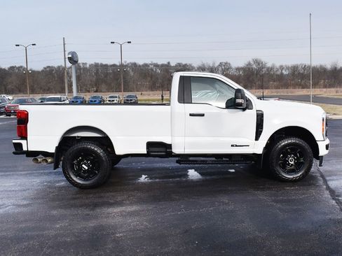 Used 2023 Ford F250 XL w/ STX Appearance Package image 12