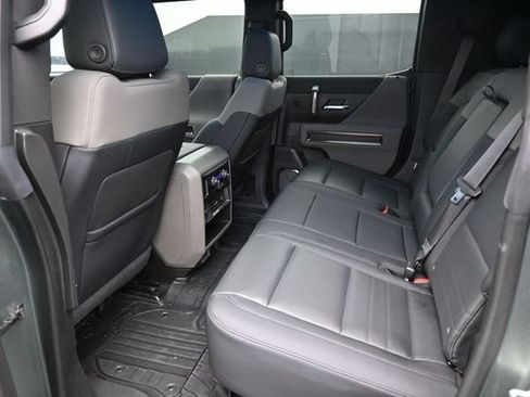 Used 2024 GMC Hummer EV 3X AWD/4WD image 16