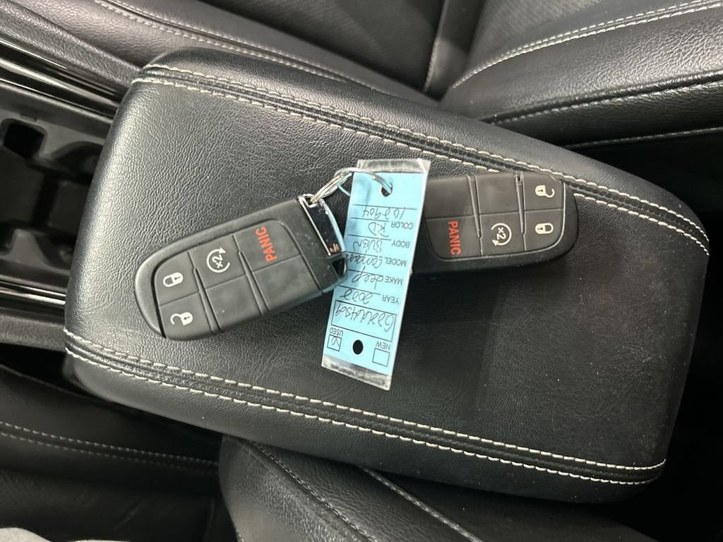 Used 2022 Jeep Compass High Altitude AWD/4WD image 12