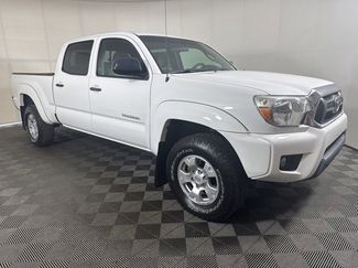 Used 2014 Toyota Tacoma 4x4 Double Cab image 1