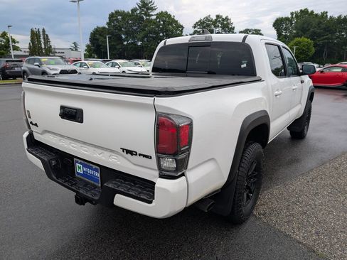 Used 2020 Toyota Tacoma TRD Pro AWD/4WD image 6