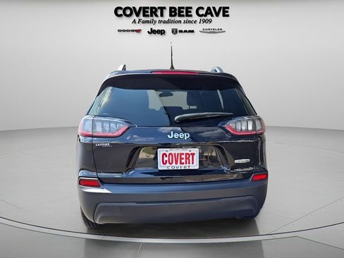 Used 2019 Jeep Cherokee Latitude w/ Popular Appearance Group image 7