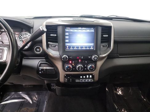 Used 2021 RAM 3500 Laramie image 16