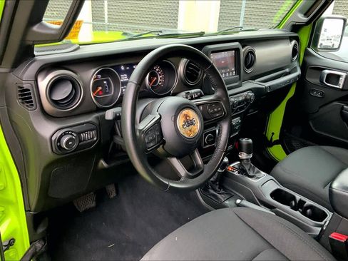 Used 2021 Jeep Wrangler Sport S image 14