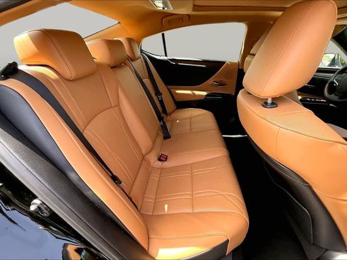 Used 2024 Lexus ES 350 w/ Technology Package FWD image 20