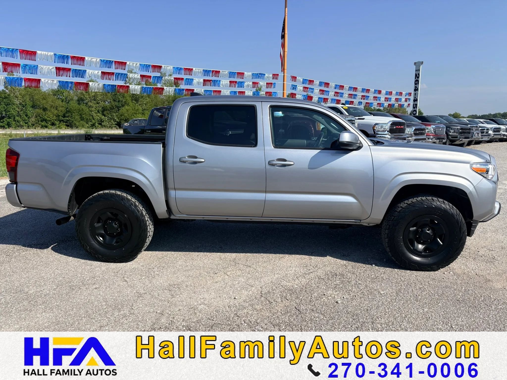 Used 2021 Toyota Tacoma SR AWD/4WD image 6