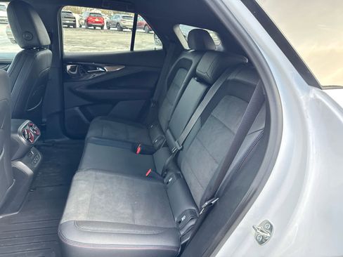 Used 2024 Chevrolet Blazer EV RS image 15