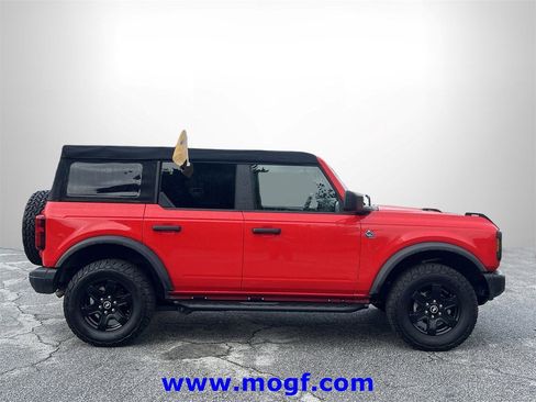 Certified 2022 Ford Bronco Black Diamond image 24